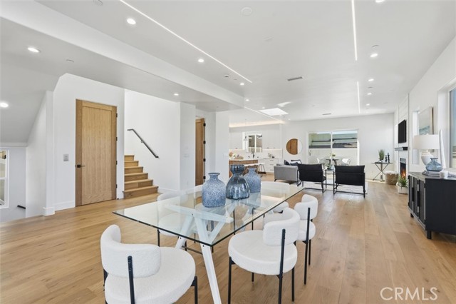 Detail Gallery Image 21 of 41 For 617 N Irena Ave a,  Redondo Beach,  CA 90277 - 4 Beds | 3/1 Baths