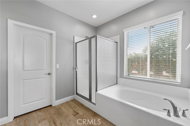 7714 Paisley Avenue, Hesperia CA: https://media.crmls.org/medias/9dd3c1ba-0ae5-409f-9067-913de51d19a4.jpg