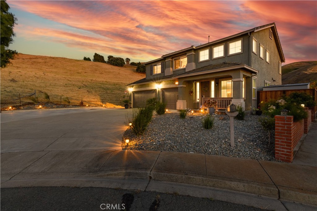 21 Fawn Glen Court