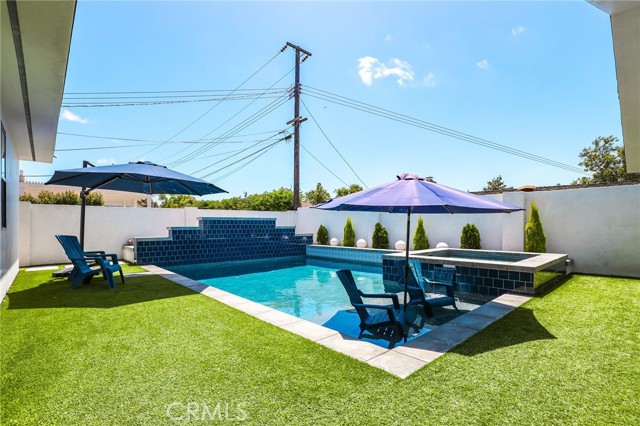 11221 Davenport Road, Rossmoor CA: https://media.crmls.org/medias/9dd50598-d084-46cd-bfdc-ad8f172e3339.jpg