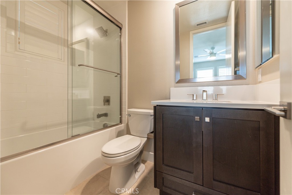 9dd54f94 A760 4d48 B467 92937a8a78c8