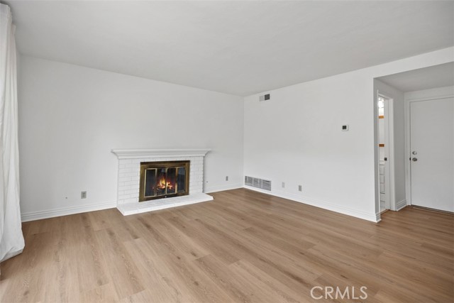 Detail Gallery Image 16 of 42 For 14802 Elm Ave, Irvine,  CA 92606 - 4 Beds | 2/1 Baths