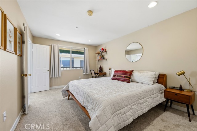 4501 Cedros Avenue, 330 photo 16
