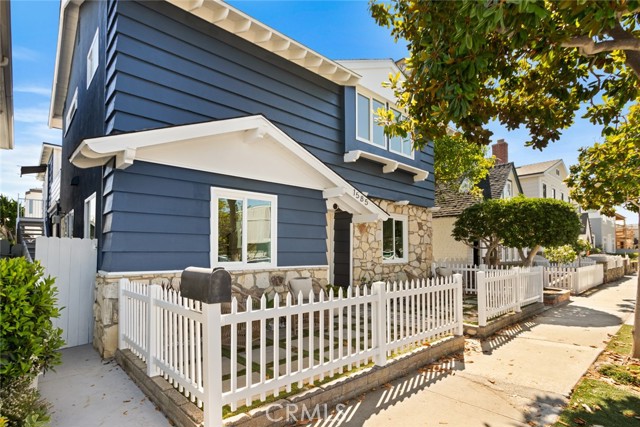 1585 Miramar Drive, Newport Beach CA: https://media.crmls.org/medias/9dd65f06-1902-4a1a-8e6e-386bfdea8744.jpg
