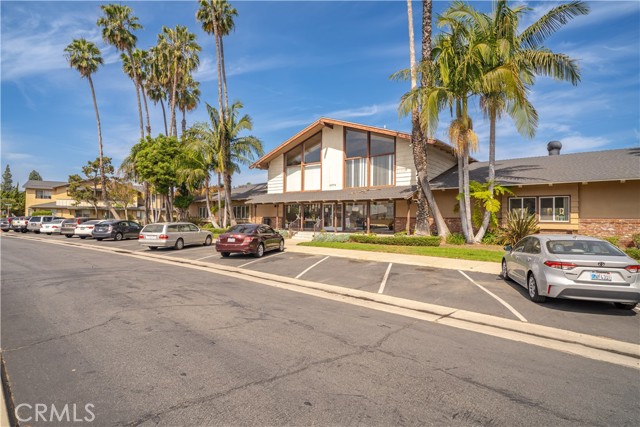 Detail Gallery Image 29 of 38 For 12915 Lariat, Norwalk,  CA 90650 - 3 Beds | 2 Baths