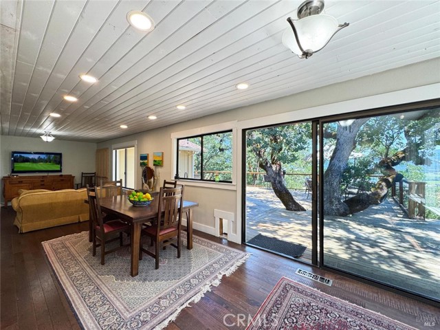1321 Oak Knoll Road, Ukiah CA: https://media.crmls.org/medias/9dd860c3-03c7-4bdf-8750-4622bc064b68.jpg
