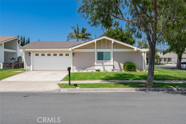 3681 Haverford Street, Irvine CA: https://media.crmls.org/medias/9dd8a248-bdbb-4d93-b49c-754bb0ae8b7b.jpg