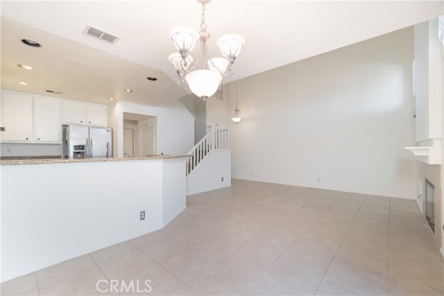 Detail Gallery Image 10 of 43 For 1150 San Marino Ct #103,  Corona,  CA 92881 - 3 Beds | 2/1 Baths