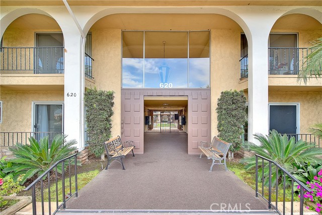 Detail Gallery Image 2 of 21 For 620 W Huntington Dr #236,  Arcadia,  CA 91007 - 2 Beds | 2 Baths