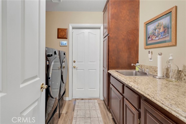 Detail Gallery Image 44 of 60 For 13880 Driftwood Dr, Victorville,  CA 92395 - 4 Beds | 3 Baths