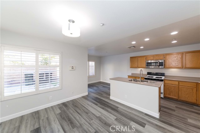 Detail Gallery Image 14 of 44 For 406 Condor Ave, Brea,  CA 92823 - 3 Beds | 2/1 Baths