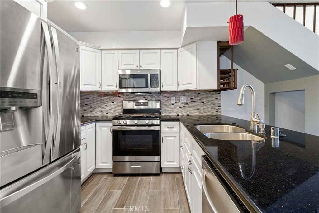 MLS #SR25251459 image #5