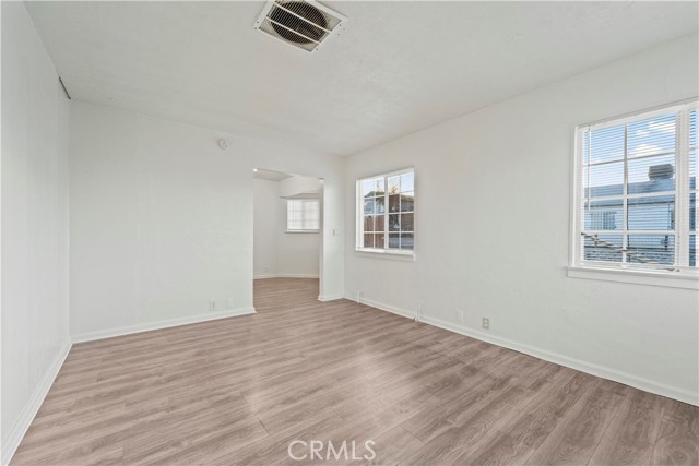 Detail Gallery Image 4 of 26 For 536 E Fredricks, Barstow,  CA 92311 - 3 Beds | 1 Baths