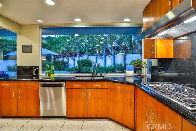 Detail Gallery Image 17 of 69 For 868 Guanajuato Dr, Claremont,  CA 91711 - 4 Beds | 3 Baths