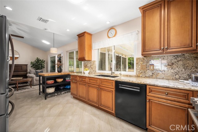 Detail Gallery Image 19 of 58 For 2432 Chippewa Ave, Placentia,  CA 92870 - 4 Beds | 2 Baths