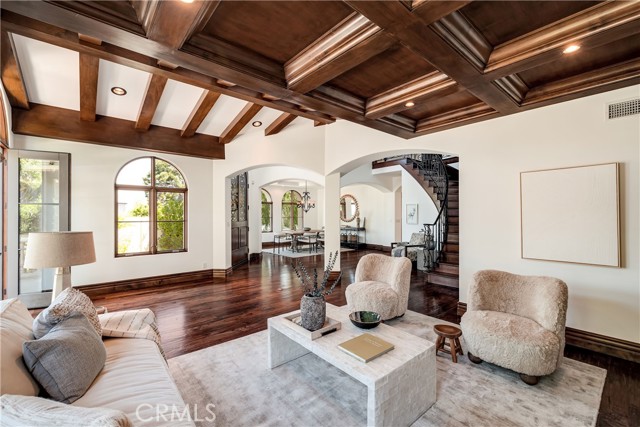718 N Poinsettia Avenue, Manhattan Beach CA: https://media.crmls.org/medias/9ddd9f0a-e6d9-484b-844b-af442f9c0454.jpg