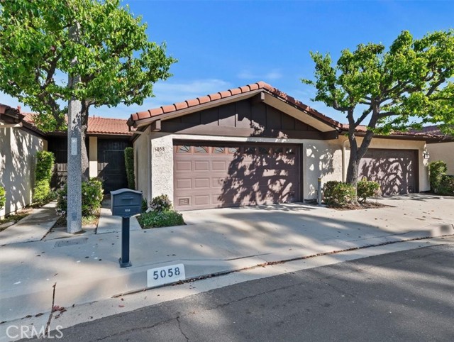 Detail Gallery Image 3 of 37 For 5058 Tierra Antigua, Whittier,  CA 90601 - 2 Beds | 2 Baths