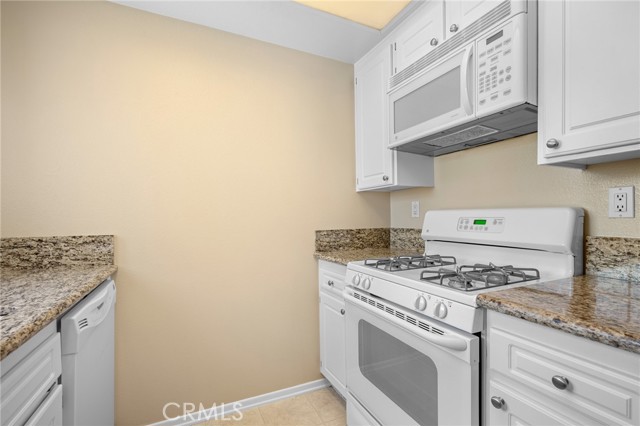 Detail Gallery Image 7 of 39 For 777 S Citrus Ave #266,  Azusa,  CA 91702 - 1 Beds | 1 Baths