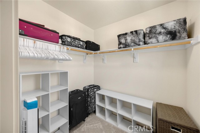 1095 W Buttercup Lane, Rialto CA: https://media.crmls.org/medias/9ddf8563-33e2-42ad-8afb-818cd9446122.jpg