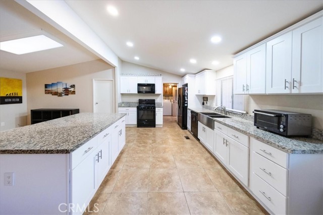 33922 Windmill, Wildomar CA: https://media.crmls.org/medias/9de05d0c-2137-4fa5-aceb-e45f75c3c99e.jpg