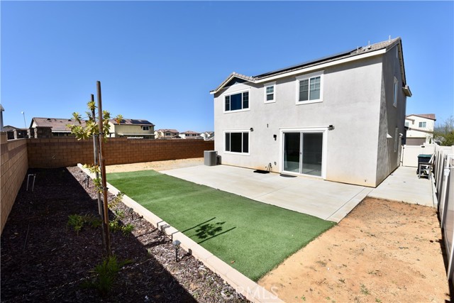 Detail Gallery Image 25 of 33 For 36913 Arezzo Ct, Beaumont,  CA 92223 - 4 Beds | 2/1 Baths