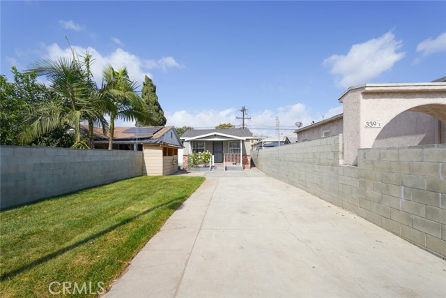 Detail Gallery Image 2 of 19 For 337 E Century, Los Angeles,  CA 90003 - 2 Beds | 1 Baths