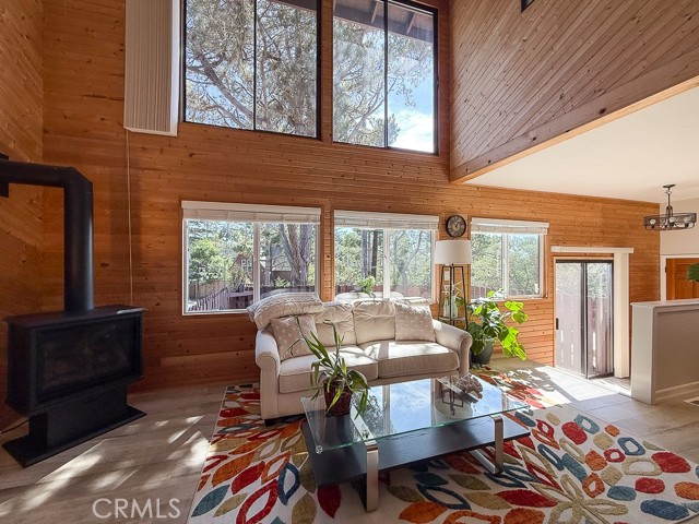 Detail Gallery Image 13 of 55 For 2298 Tipton St, Cambria,  CA 93428 - 2 Beds | 2/1 Baths