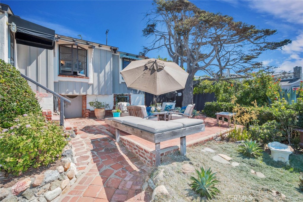 31112 Monterey Street Laguna Beach CA 92651