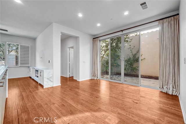 Detail Gallery Image 12 of 35 For 519 S Melrose St, Anaheim,  CA 92805 - 3 Beds | 2/1 Baths