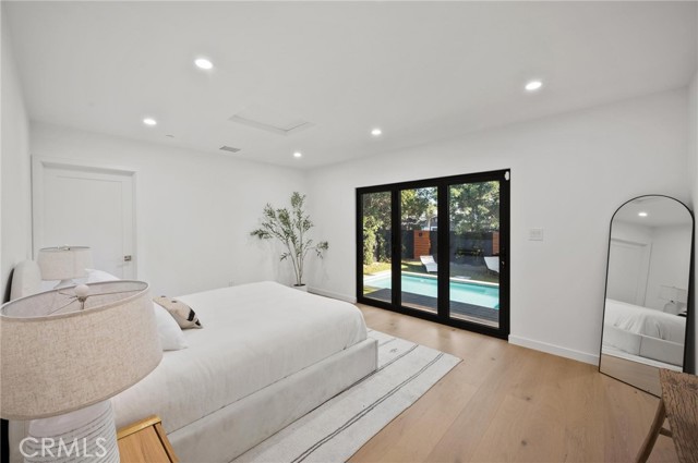 14328 Emelita Street, Sherman Oaks CA: https://media.crmls.org/medias/9de3b77a-397b-4e7e-b342-db858f377c5f.jpg