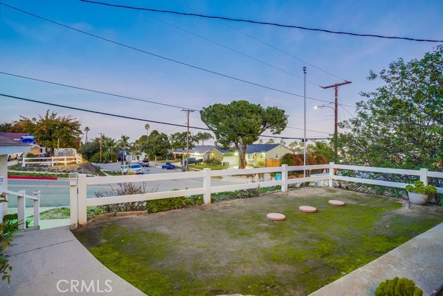 Nice size front yard overlooking wonderful neighborhood.