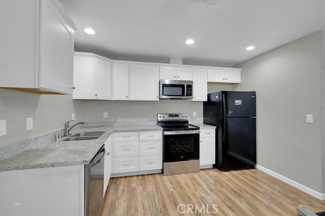 Detail Gallery Image 12 of 32 For 4429 Martel Dr, Olivehurst,  CA 95961 - 3 Beds | 2 Baths