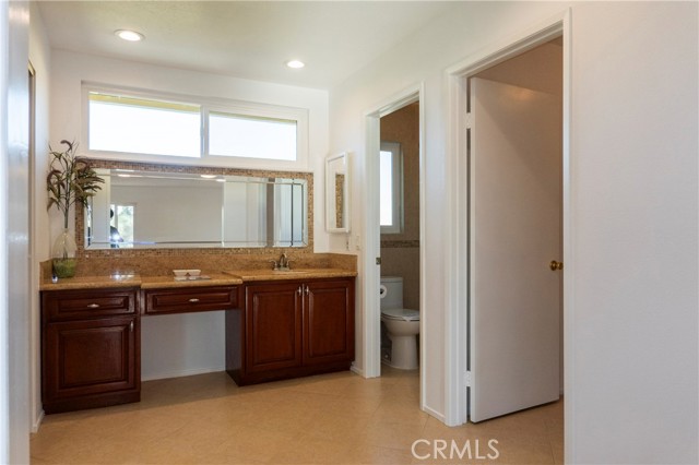 18410 Alexander Ave, Cerritos CA: https://media.crmls.org/medias/9de4aba4-3c03-4366-8b67-73392b1d8d2b.jpg