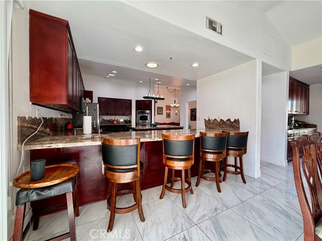 Detail Gallery Image 24 of 46 For 3585 Ambrose, Corona,  CA 92882 - 5 Beds | 3/1 Baths