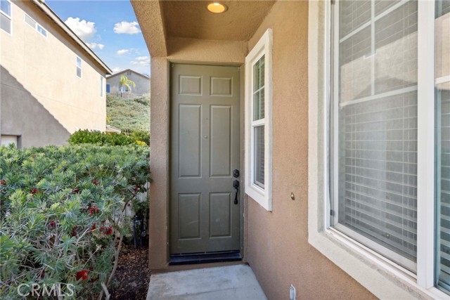 Image 2 of 62 For 33184 Puffin Street