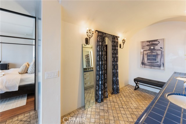 Drew Fenton | 3908 Rambla Orienta Malibu CA | MLS: 7262626