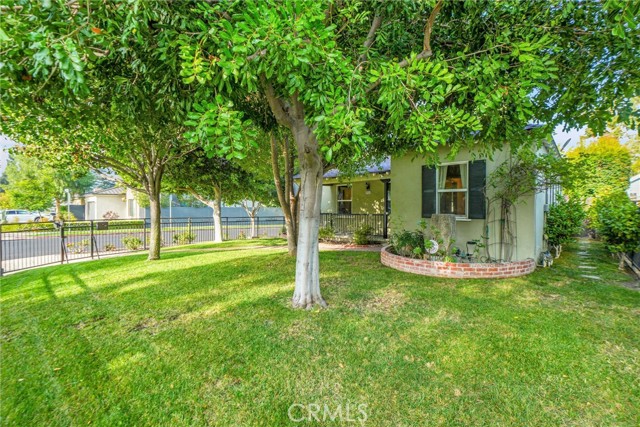Detail Gallery Image 1 of 32 For 4333 Elmer Ave, North Hollywood,  CA 91602 - 2 Beds | 1 Baths