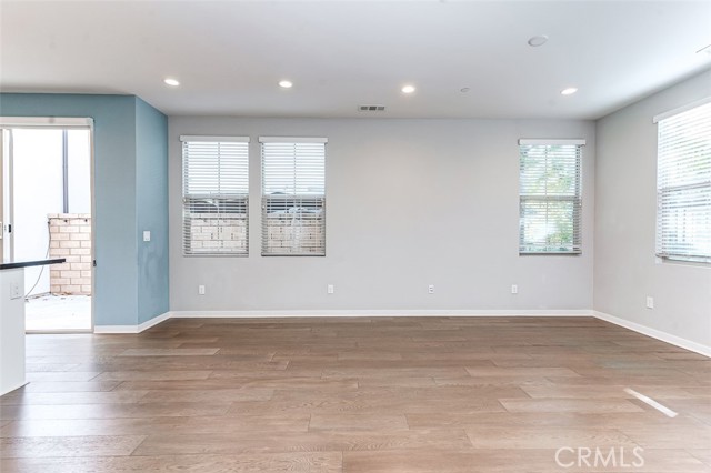 Detail Gallery Image 8 of 23 For 20 Agave, Lake Forest,  CA 92630 - 3 Beds | 3 Baths