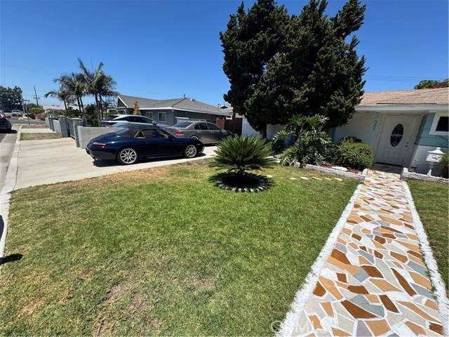 8631 Marylee Drive, Garden Grove CA: https://media.crmls.org/medias/9de7851b-9beb-4cbc-b184-68b797ec0337.jpg