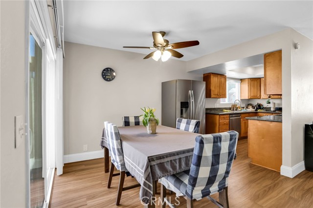 Detail Gallery Image 33 of 38 For 2766 via Hacienda #102,  Fullerton,  CA 92835 - 3 Beds | 2/1 Baths