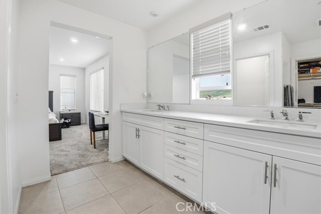 Detail Gallery Image 25 of 52 For 556 Enzo St, Lake Elsinore,  CA 92530 - 3 Beds | 2/1 Baths