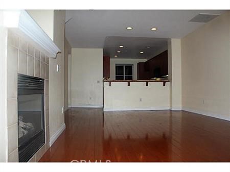 Photo #6: OC24175818 Listing 