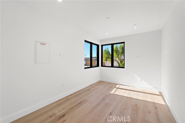 Detail Gallery Image 5 of 40 For 207 W Avenida San Antonio, San Clemente,  CA 92672 - 5 Beds | 4/1 Baths