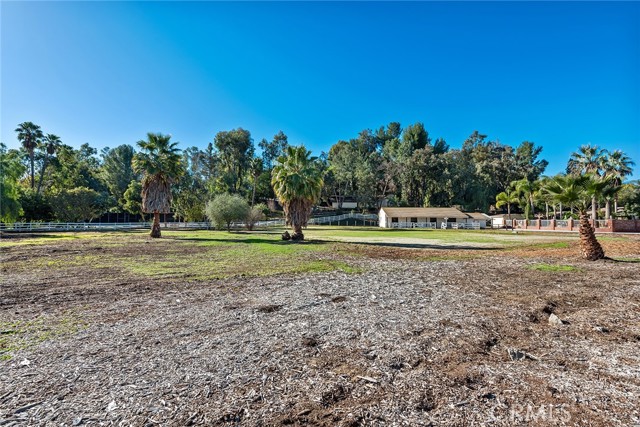 Detail Gallery Image 5 of 14 For 5546 Paradise Valley Rd, Hidden Hills,  CA 91302 - – Beds | – Baths