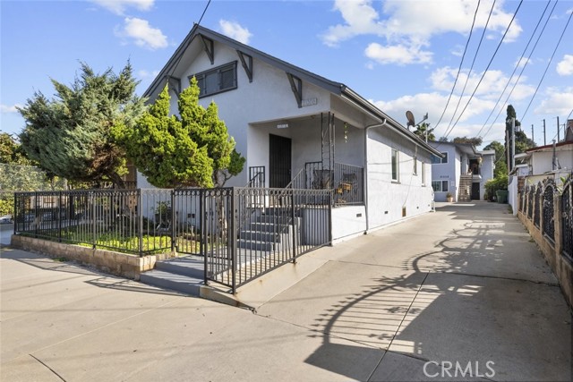 Front Image Thumbnail for CRCV25266332