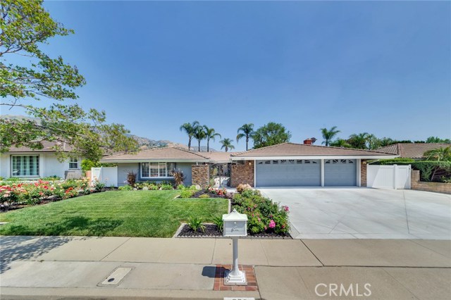 238 N Heritage Oak Dr, Glendora, CA 91741