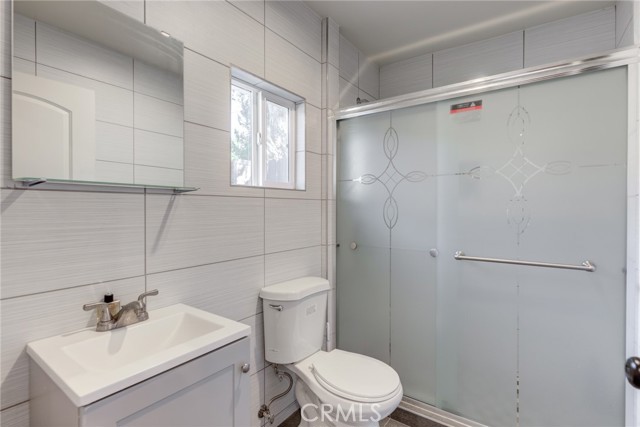 Detail Gallery Image 51 of 51 For 19847 Arminta St, Winnetka,  CA 91306 - 5 Beds | 3 Baths
