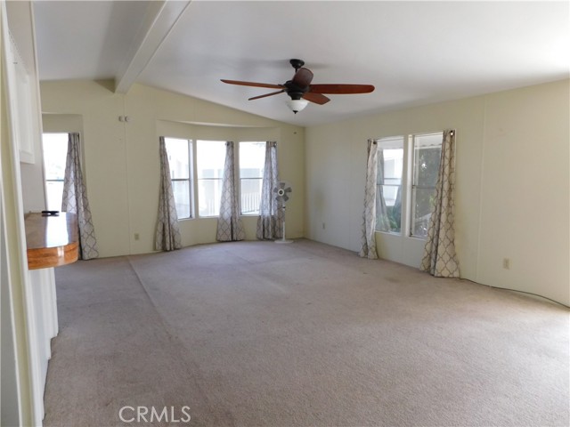 Detail Gallery Image 5 of 56 For 2200 W Wilson #82,  Banning,  CA 92220 - 3 Beds | 2 Baths