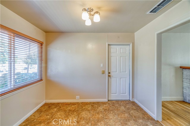 Detail Gallery Image 6 of 24 For 1010 W Cedar St, Willows,  CA 95988 - 3 Beds | 1 Baths