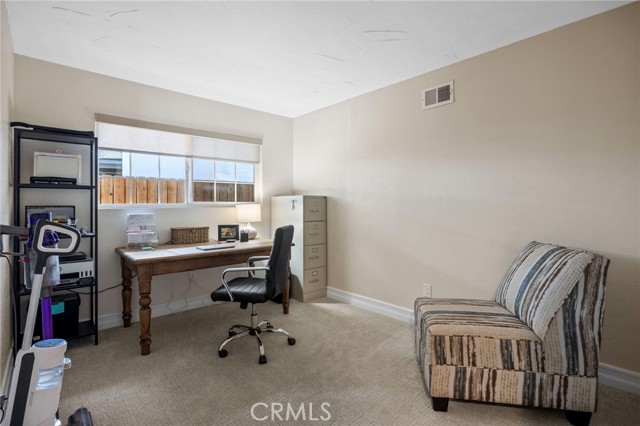 Detail Gallery Image 16 of 27 For 2465 Monterey Peninsula Dr, Corona,  CA 92882 - 4 Beds | 2 Baths